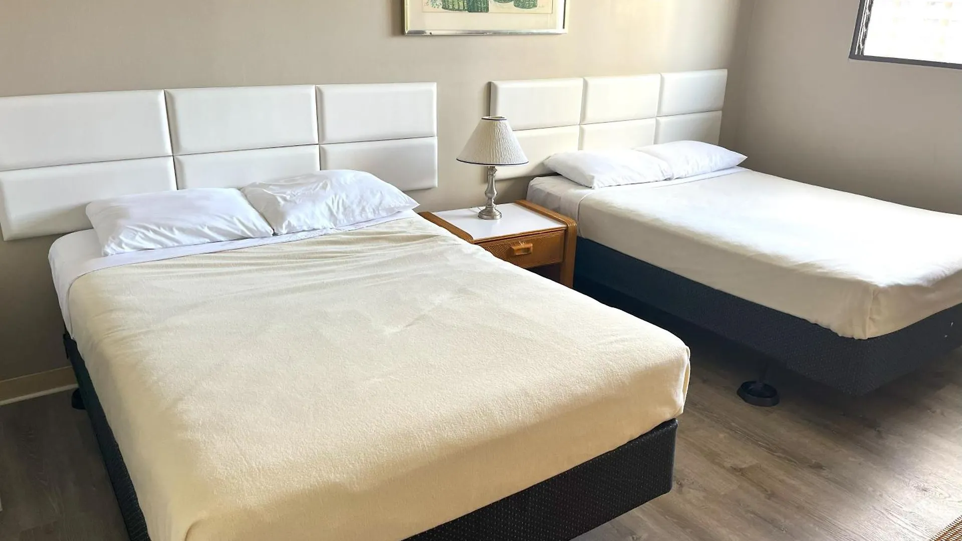 Royal Kuhio 1703 - Spacious Studio With Stunning Mountain Views In The Heart Of Waikiki! Honolulu