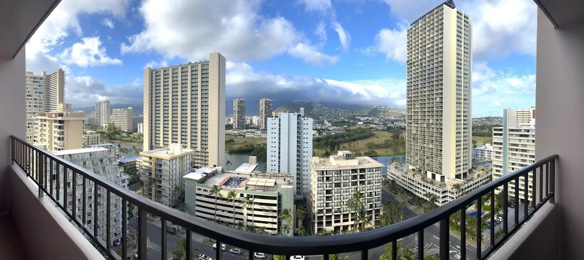 Royal Kuhio 1703 - Spacious Studio With Stunning Mountain Views In The Heart Of Waikiki! Honolulu 0*,  Verenigde Staten